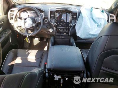 Zdjęcie 8 z 12 samochodu: 2026 RAM 1500 LARAMIE VIN:1C6SRFJP5TN281949 - miniatura
