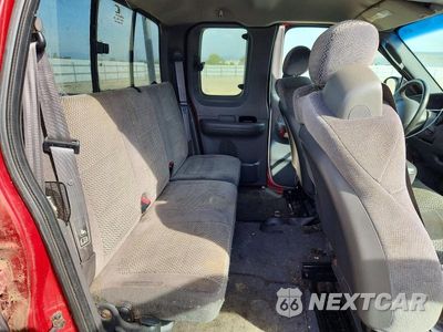 Zdjęcie 10 z 13 samochodu: 2002 FORD 150 VIN:2FTRX18L82CA57744 - miniatura