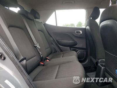 Zdjęcie 10 z 12 samochodu: 2021 HYUNDAI VENUE SE VIN:KMHRB8A30MU102837 - miniatura