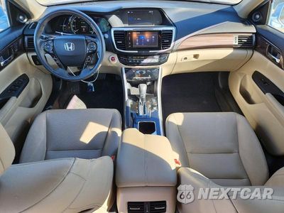 Zdjęcie 8 z 12 samochodu: 2017 HONDA ACCORD HYBRID EXL VIN:JHMCR6F58HC020286 - miniatura