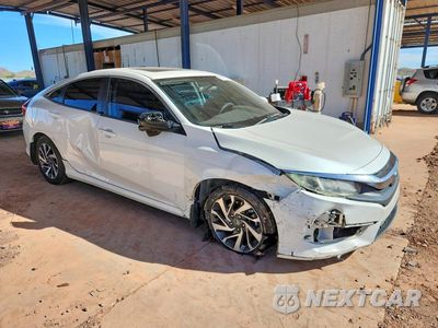 Czwarte zdjęcie samochodu z boku: 2018 HONDA CIVIC EX VIN:19XFC2F73JE037148 - miniatura