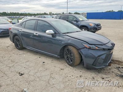Czwarte zdjęcie samochodu z boku: 2025 TOYOTA CAMRY SE VIN:4T1DAACK7SU132228 - miniatura
