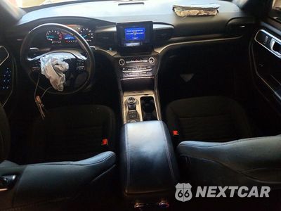 Zdjęcie 8 z 13 samochodu: 2020 FORD EXPLORER XLT VIN:1FMSK8DH7LGA41461 - miniatura
