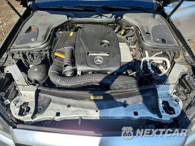 Zdjęcie 11 z 12 samochodu: 2017 MERCEDES-BENZ E 300 4MATIC VIN:WDDZF4KB9HA220020 - miniatura