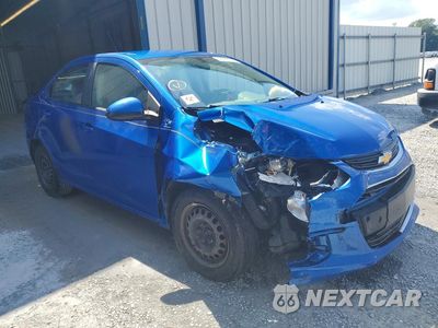Czwarte zdjęcie samochodu z boku: 2017 CHEVROLET SONIC LS VIN:1G1JB5SH0H4156938 - miniatura