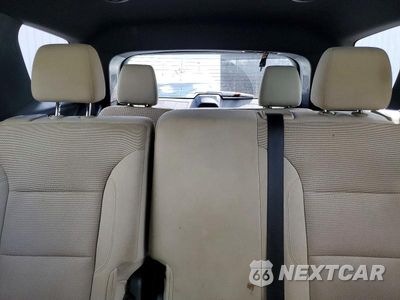 Zdjęcie 10 z 13 samochodu: 2023 CHEVROLET TRAVERSE LS VIN:1GNERFKW3PJ145917 - miniatura