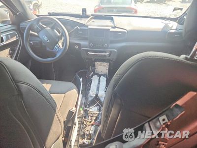 Zdjęcie 8 z 13 samochodu: 2022 FORD EXPLORER POLICE INTERCEPTOR VIN:1FM5K8AC4NGA26425 - miniatura