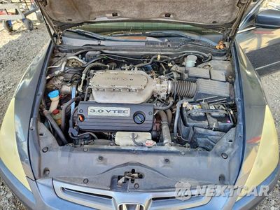 Zdjęcie 11 z 12 samochodu: 2004 HONDA ACCORD EX VIN:1HGCM66554A069923 - miniatura
