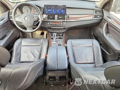 Zdjęcie 8 z 13 samochodu: 2012 BMW X5 XDRIVE35D VIN:5UXZW0C59CL665722 - miniatura
