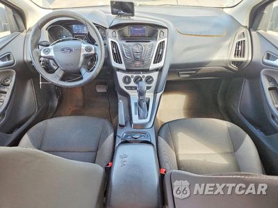 Zdjęcie 8 z 12 samochodu: 2014 FORD FOCUS SE VIN:1FADP3F29EL281508 - miniatura