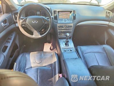 Zdjęcie 8 z 12 samochodu: 2015 INFINITI Q40 BASE VIN:JN1CV6AP0FM503755 - miniatura