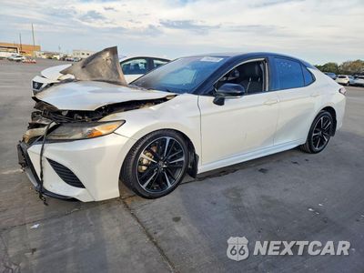 2019 TOYOTA CAMRY XSE 4T1B61HK2KU200680 - główne zdjęcie licytacji z USA - miniatura