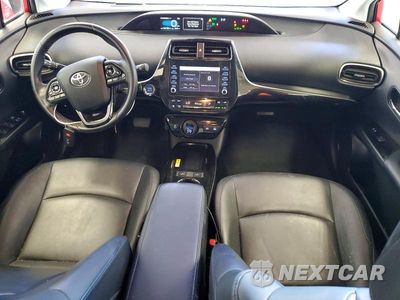 Zdjęcie 8 z 13 samochodu: 2020 TOYOTA PRIUS XLE AWD-E VIN:JTDL9RFU1L3018740 - miniatura