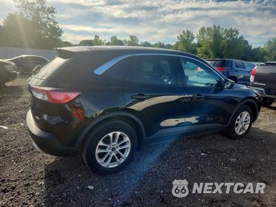 Trzecie zdjęcie samochodu z tyłu: 2020 FORD ESCAPE SE VIN:1FMCU9G68LUA45597 - miniatura