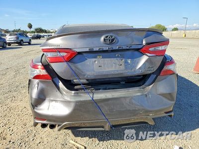 Zdjęcie 6 z 12 samochodu: 2018 TOYOTA CAMRY HYBRID SE VIN:4T1B21HK1JU510216 - miniatura