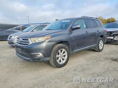 2012 TOYOTA HIGHLANDER BASE 5TDBK3EH8CS165217 - główne zdjęcie licytacji z USA - miniatura