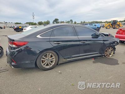 Trzecie zdjęcie samochodu z tyłu: 2018 HYUNDAI SONATA SPORT VIN:5NPE34AFXJH678086 - miniatura