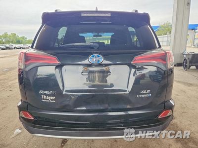 Zdjęcie 6 z 13 samochodu: 2016 TOYOTA RAV4 VIN:JTMRJREV1GD030754 - miniatura