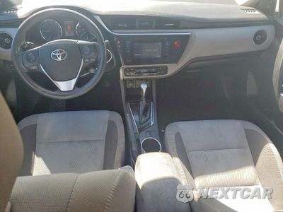 Zdjęcie 8 z 13 samochodu: 2018 TOYOTA COROLLA LE VIN:2T1BURHE5JC030040 - miniatura