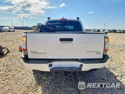 Zdjęcie 6 z 12 samochodu: 2015 TOYOTA TACOMA DOUBLE CAB PRERUNNER VIN:3TMJU4GN9FM185687 - miniatura