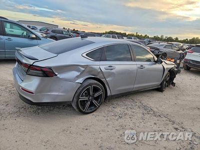 Trzecie zdjęcie samochodu z tyłu: 2025 HONDA ACCORD HYBRID SPORT VIN:1HGCY2F53SA044724 - miniatura