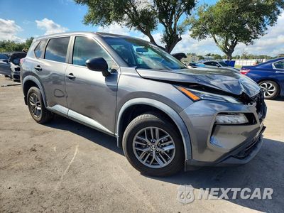 Czwarte zdjęcie samochodu z boku: 2021 NISSAN ROGUE S VIN:5N1AT3AA6MC782129 - miniatura