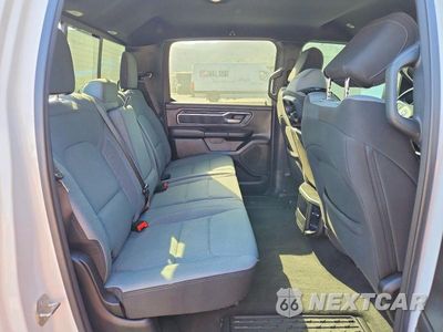 Zdjęcie 10 z 12 samochodu: 2023 RAM 1500 BIG HORN/LONE STAR VIN:1C6SRFMT2PN620861 - miniatura