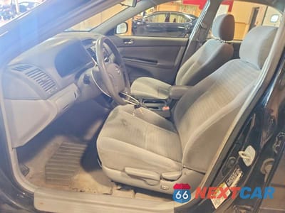 Zdjęcie 7 z 12 samochodu: 2006 TOYOTA CAMRY STANDARD VIN:4T1BE32K76U151912 - miniatura