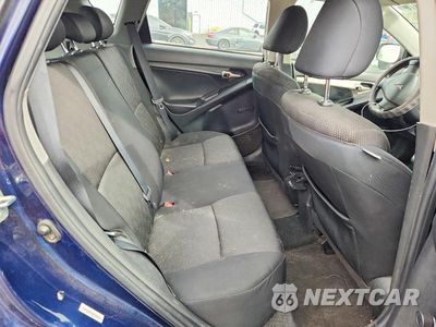 Zdjęcie 10 z 12 samochodu: 2010 PONTIAC VIBE VIN:5Y2SL6E86AZ402748 - miniatura