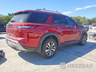 Trzecie zdjęcie samochodu z tyłu: 2023 NISSAN PATHFINDER SL VIN:5N1DR3CA9PC234705 - miniatura