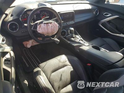 Zdjęcie 8 z 12 samochodu: 2019 CHEVROLET CAMARO SS VIN:1G1FH3D72K0144317 - miniatura