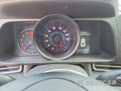 Zdjęcie 9 z 12 samochodu: 2023 HYUNDAI ELANTRA SEL VIN:KMHLM4AG7PU594346 - miniatura