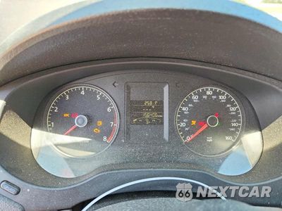 Zdjęcie 9 z 12 samochodu: 2013 VOLKSWAGEN JETTA BASE VIN:3VW2K7AJ6DM350767 - miniatura