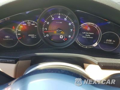 Zdjęcie 9 z 14 samochodu: 2019 PORSCHE CAYENNE VIN:WP1AA2AY9KDA14183 - miniatura