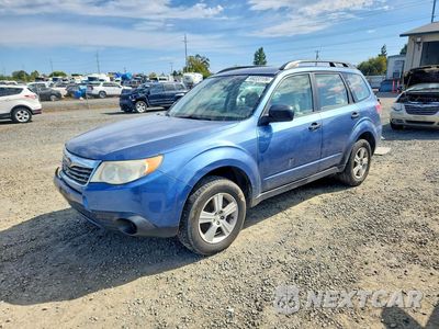 2010 SUBARU FORESTER XS JF2SH6BCXAG783950 - główne zdjęcie licytacji z USA - miniatura