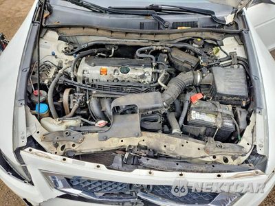 Zdjęcie 11 z 12 samochodu: 2010 HONDA ACCORD EX VIN:1HGCS1B71AA004711 - miniatura