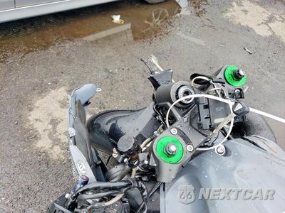 Zdjęcie 7 z 9 samochodu: 2012 KAWASAKI ZX1400 EC VIN:JKBZXNE12CA000068 - miniatura