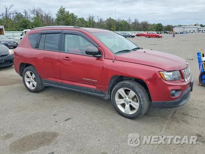 Czwarte zdjęcie samochodu z boku: 2017 JEEP COMPASS SPORT VIN:1C4NJCBB2HD118204 - miniatura