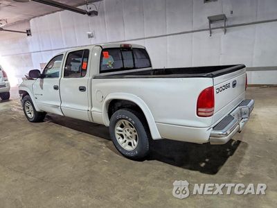 Drugie zdjęcie samochodu z przodu: 2002 DODGE DAKOTA QUAD SLT VIN:1B7HL48N42S652239 - miniatura
