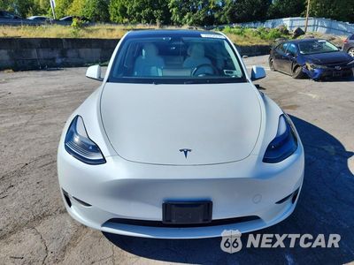 Piąte zdjęcie samochodu w środku: 2024 TESLA MODEL Y VIN:7SAYGDEE1RF202731 - miniatura