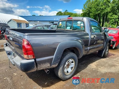 Trzecie zdjęcie samochodu z tyłu: 2014 TOYOTA TACOMA BASE VIN:5TFPX4EN3EX022272 - miniatura