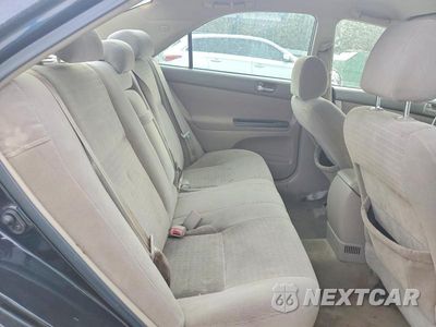 Zdjęcie 10 z 12 samochodu: 2005 TOYOTA CAMRY LE VIN:4T1BE30K45U594455 - miniatura