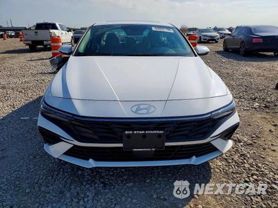 Piąte zdjęcie samochodu w środku: 2026 HYUNDAI ELANTRA LIMITED VIN:KMHLP4DG7TU274926 - miniatura