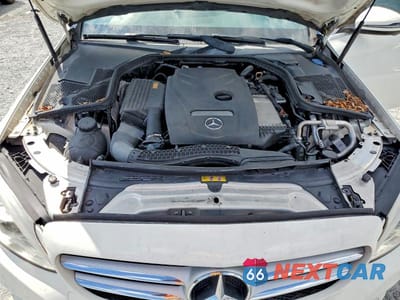 Zdjęcie 11 z 12 samochodu: 2018 MERCEDES-BENZ C 300 VIN:55SWF4JB9JU242772 - miniatura