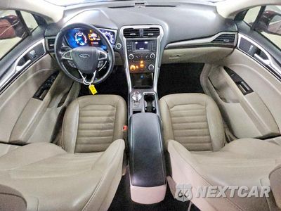 Zdjęcie 8 z 12 samochodu: 2017 FORD FUSION SE VIN:3FA6P0T91HR342848 - miniatura