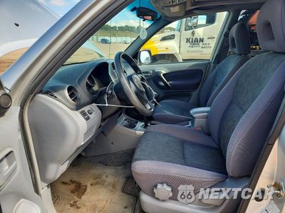 Zdjęcie 7 z 12 samochodu: 2001 TOYOTA RAV4 BASE VIN:JTEHH20V310045496 - miniatura