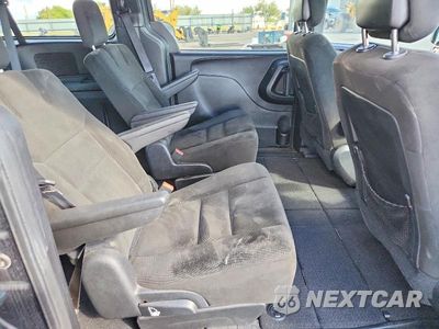 Zdjęcie 10 z 13 samochodu: 2016 DODGE GRAND CARAVAN SE VIN:2C4RDGBGXGR251722 - miniatura
