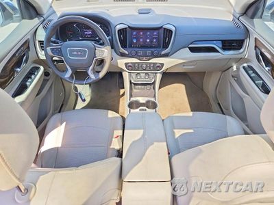 Zdjęcie 8 z 14 samochodu: 2021 GMC TERRAIN DENALI VIN:3GKALSEV3ML399110 - miniatura