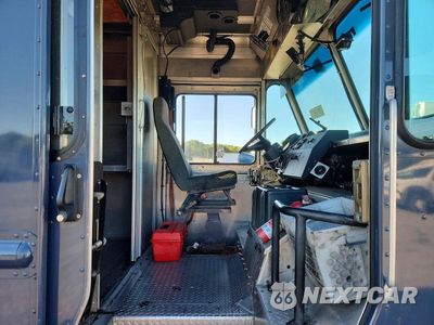 Zdjęcie 11 z 13 samochodu: 2021 FREIGHTLINER MT45G CHASSIS DELIVERY VAN VIN:4UZAC2GAXMCMM9708 - miniatura