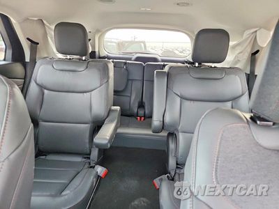 Zdjęcie 10 z 14 samochodu: 2026 FORD EXPLORER ACTIVE VIN:1FMUK8DH1TGA07072 - miniatura